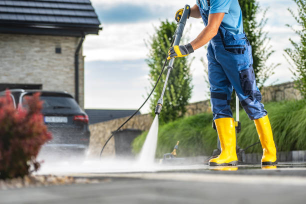 Why Choose Our Certified Pressure Washing Experts for Your Project Needs in Bayshore, OR?